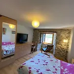 Hébergement de vacances Maison De Village